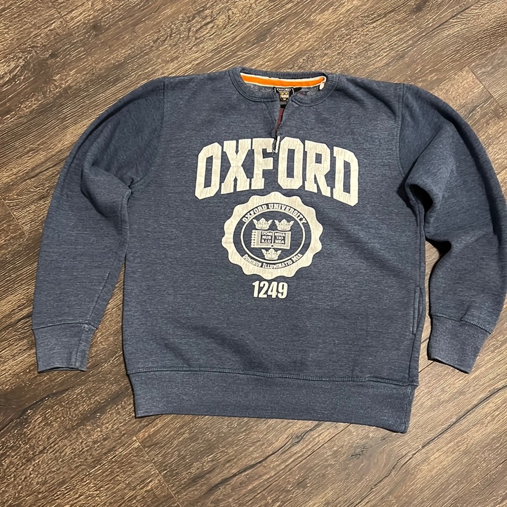College 90’s Crewneck